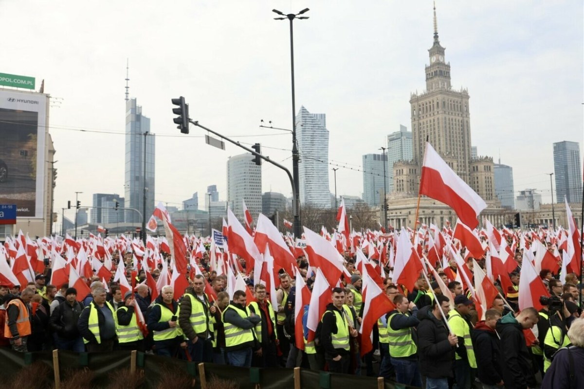 Warszawa w ogniu protestów. Wielki marsz „Solidarności” paraliżuje stolicę